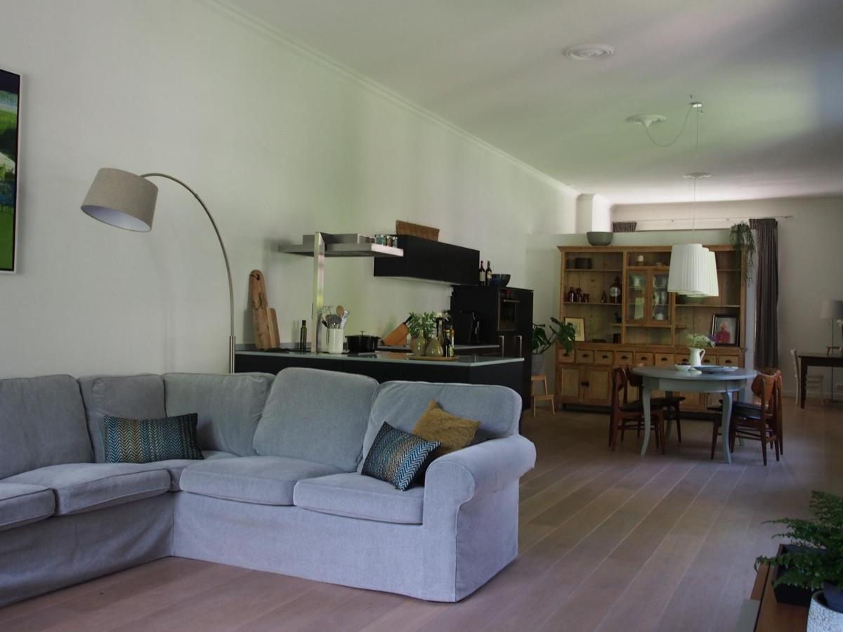 De Oude Dokterspraktijk Apartment Zuidhorn Ngoại thất bức ảnh
