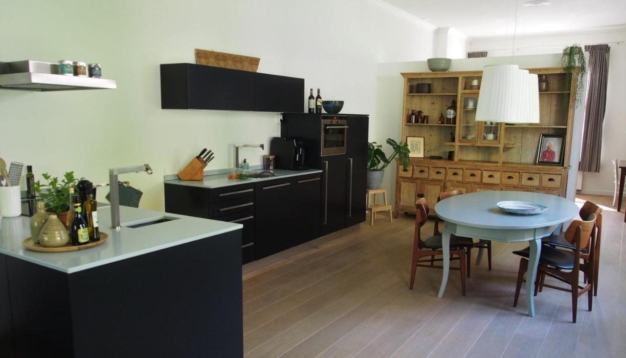 De Oude Dokterspraktijk Apartment Zuidhorn Ngoại thất bức ảnh